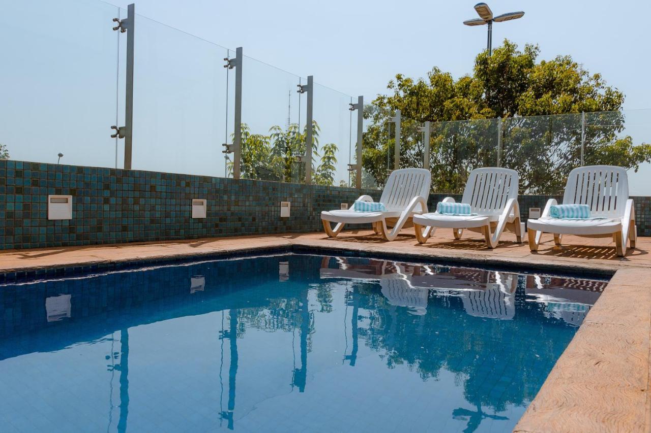 Porto Feliz Executive Hotel エクステリア 写真